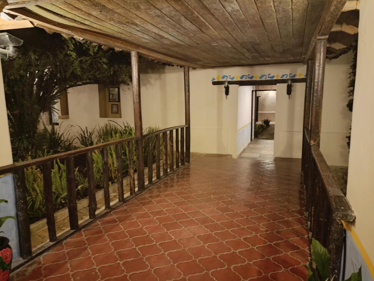 Hotel La Capilla San Cristobal de las Casas Luaran gambar