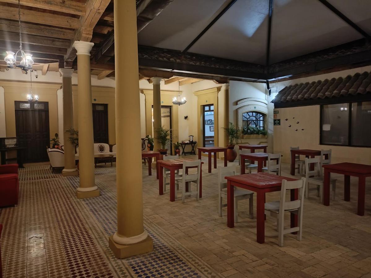 Hotel La Capilla San Cristobal de las Casas Luaran gambar