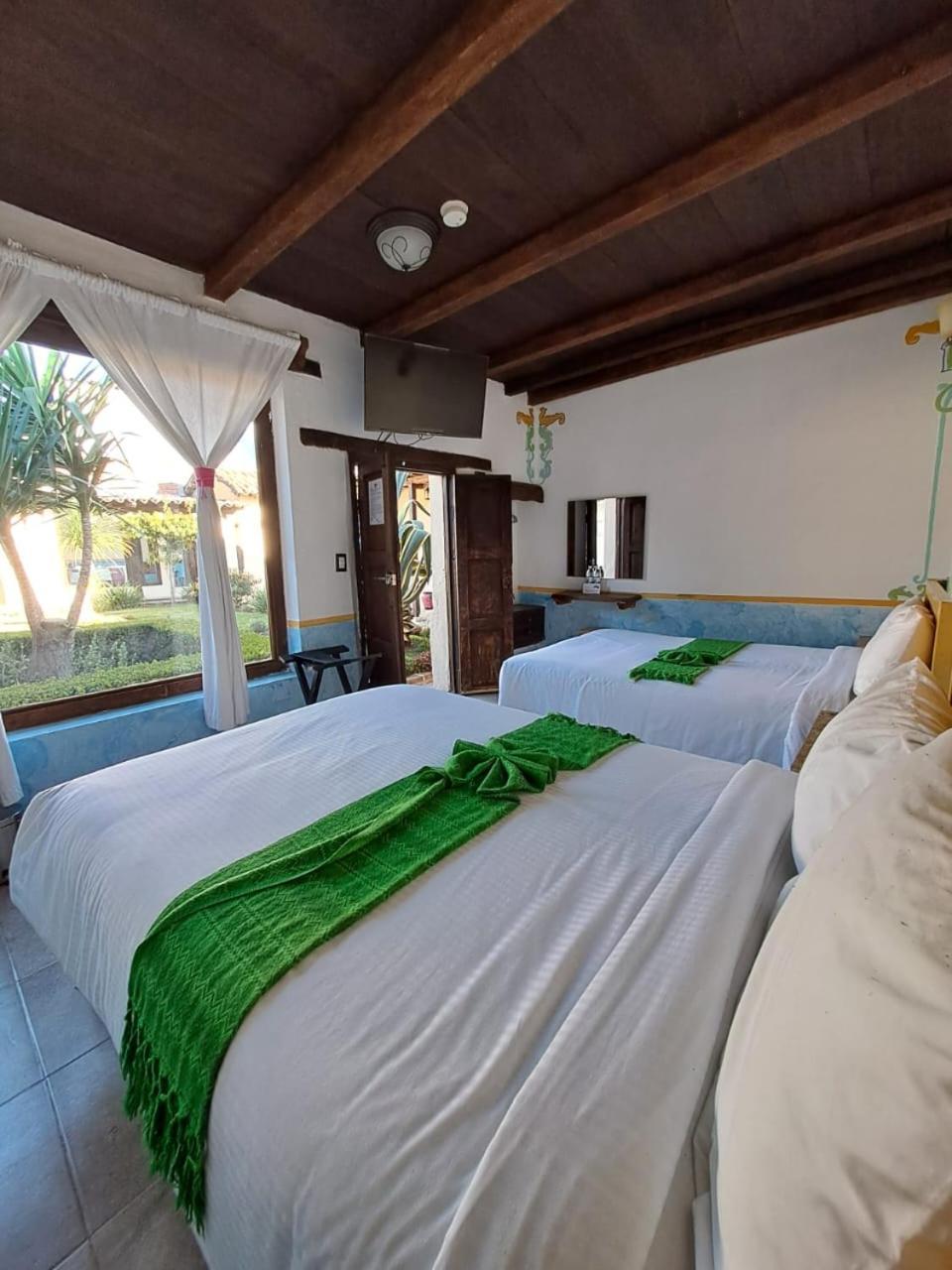 Hotel La Capilla San Cristobal de las Casas Luaran gambar