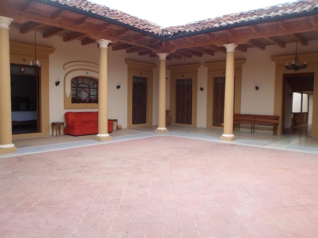 Hotel La Capilla San Cristobal de las Casas Luaran gambar