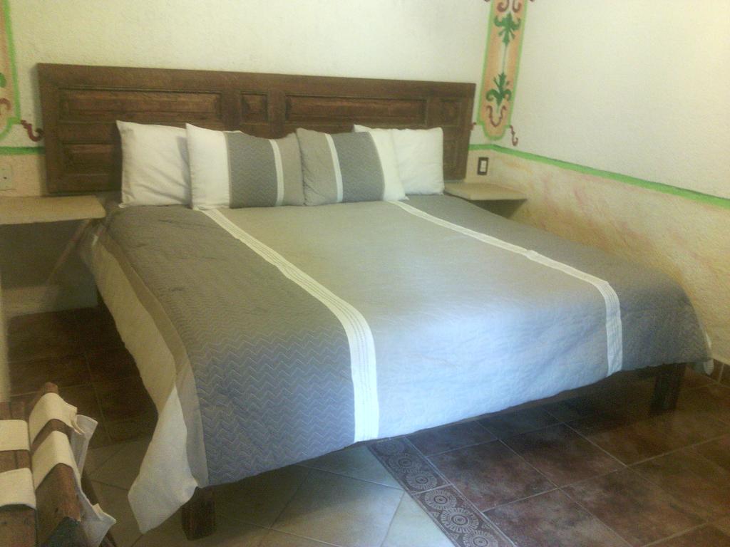 Hotel La Capilla San Cristobal de las Casas Luaran gambar